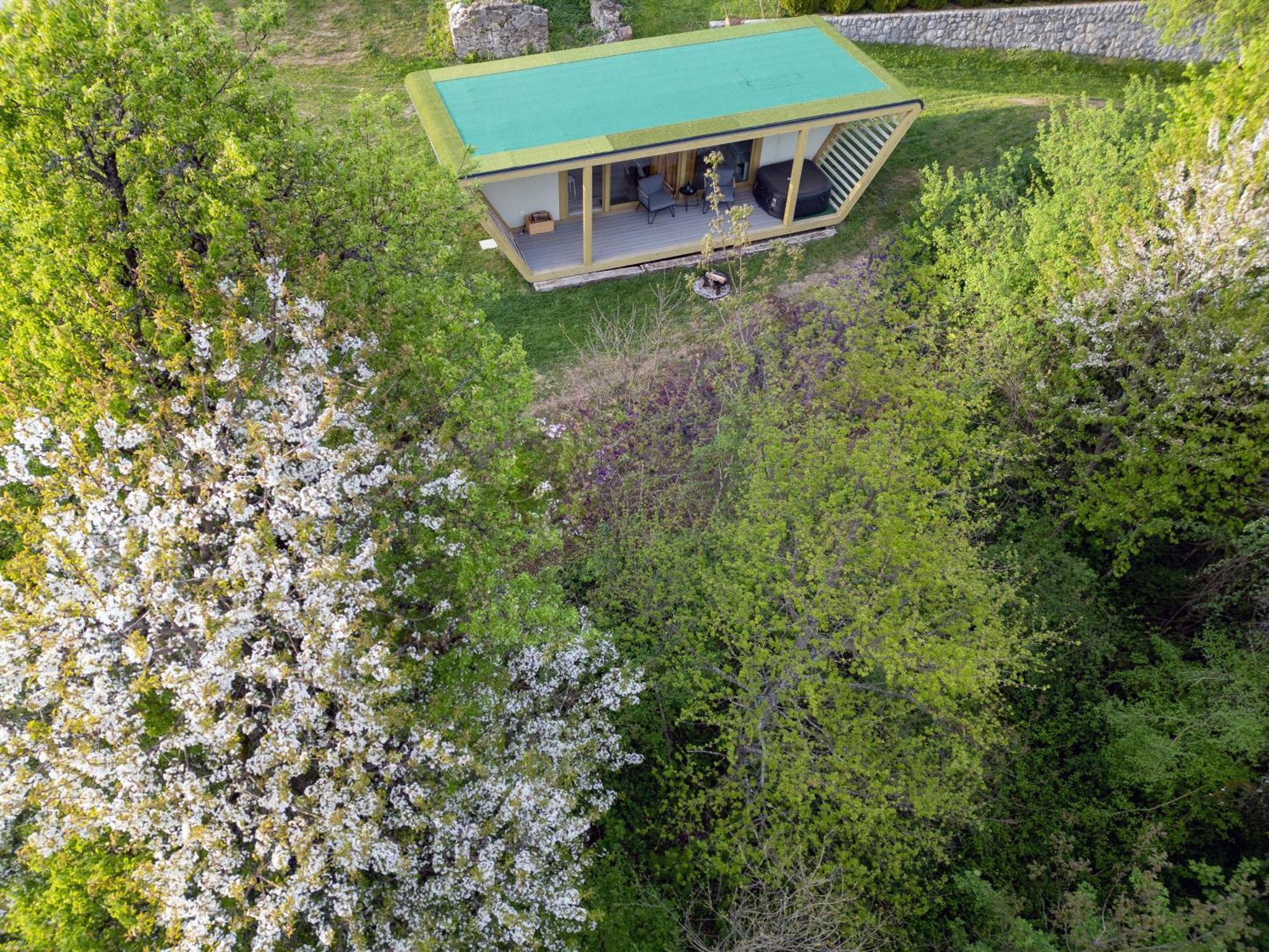 Holiday House Hona Lux Velike Lasce Exterior foto
